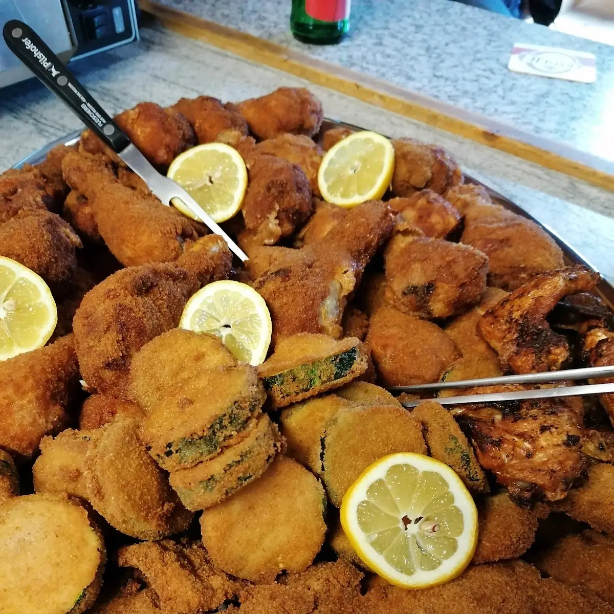 Jeden Mittwoch Hühnerschnitzel Mit Hausgemachten Kartoffelsalat