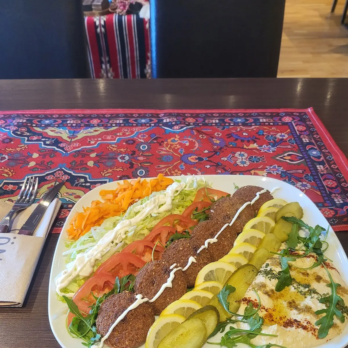 Falafel Teller