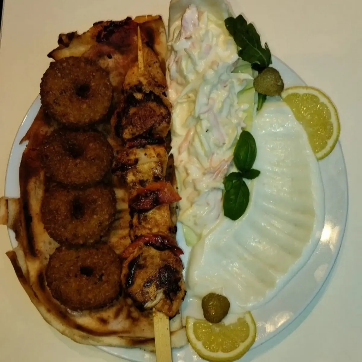 Shischtawook Falafel Coleslaw