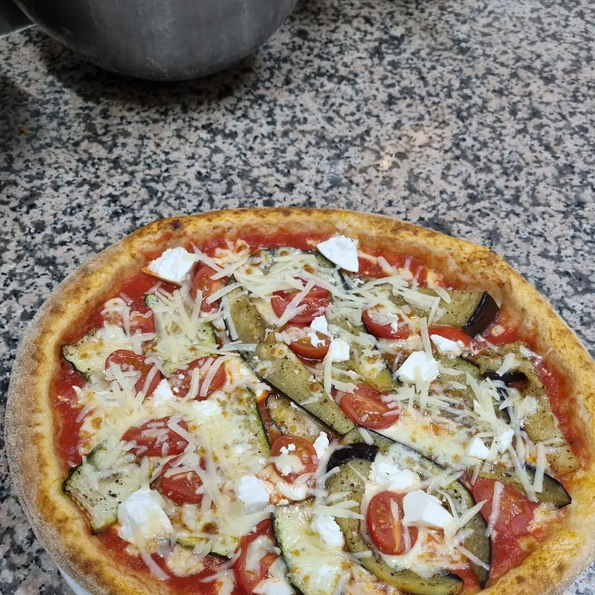 Melanzani Pizza