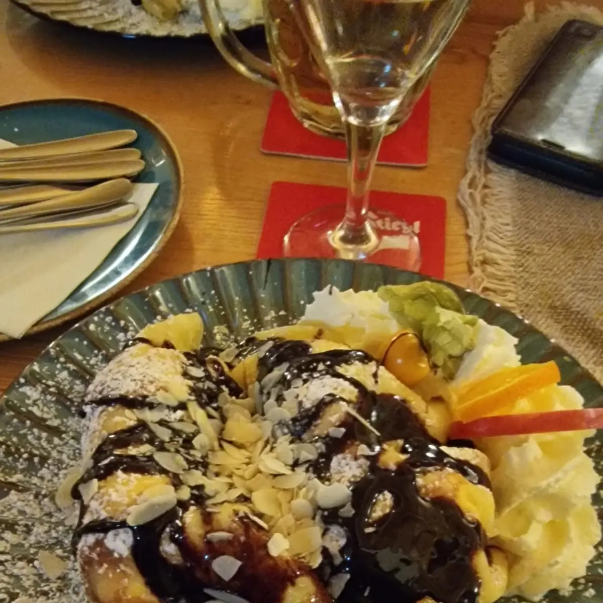 Palatschinken Mit Eis