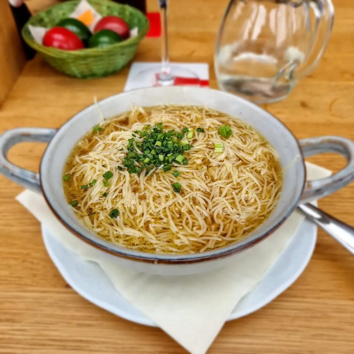 Rindsuppe Mit Nudeln