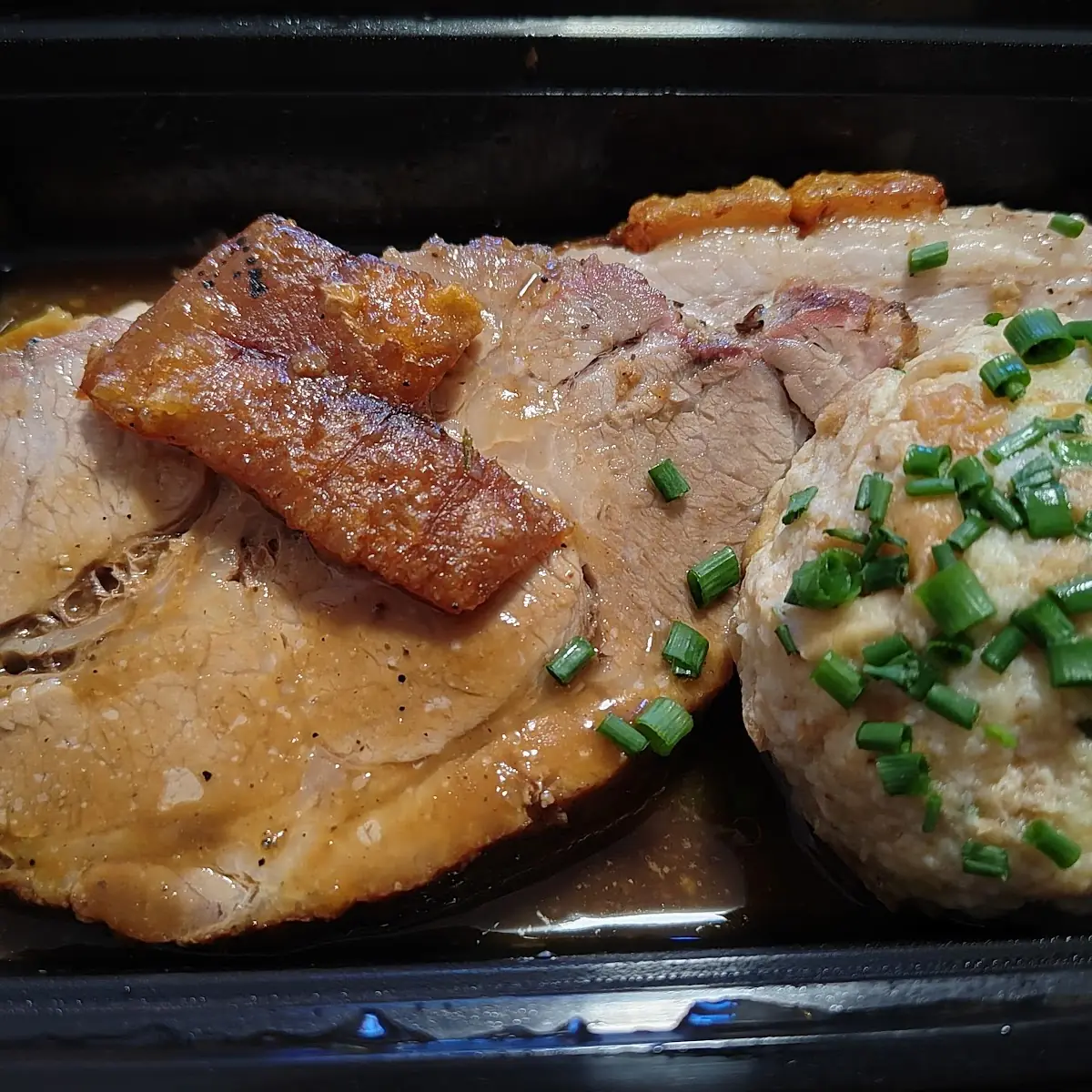 Take Away Schweinebraten