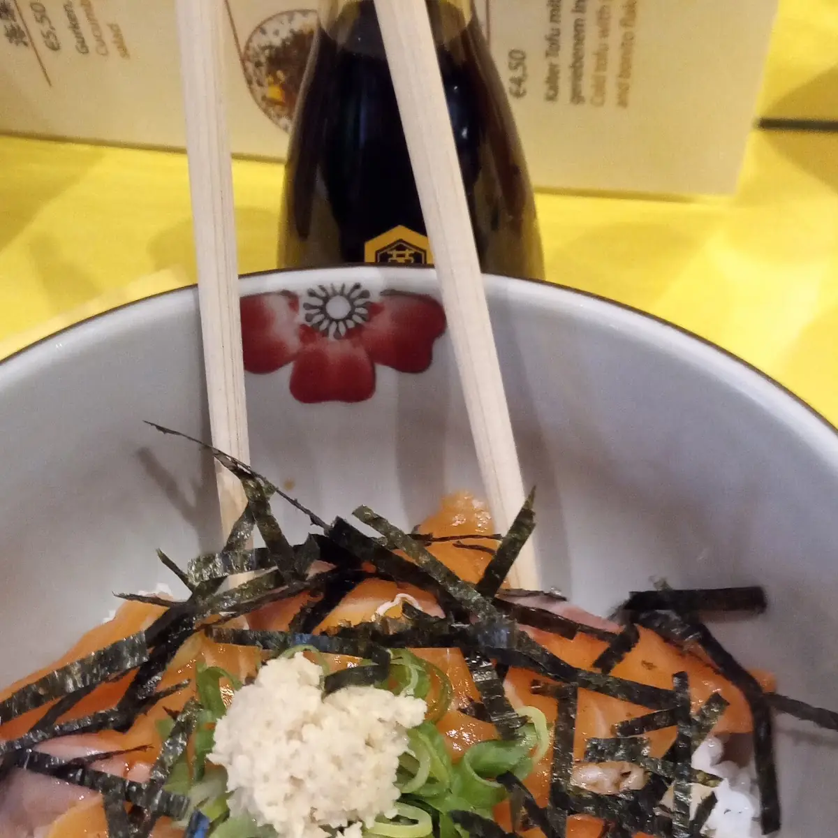 Lachs Sashimi Bowl