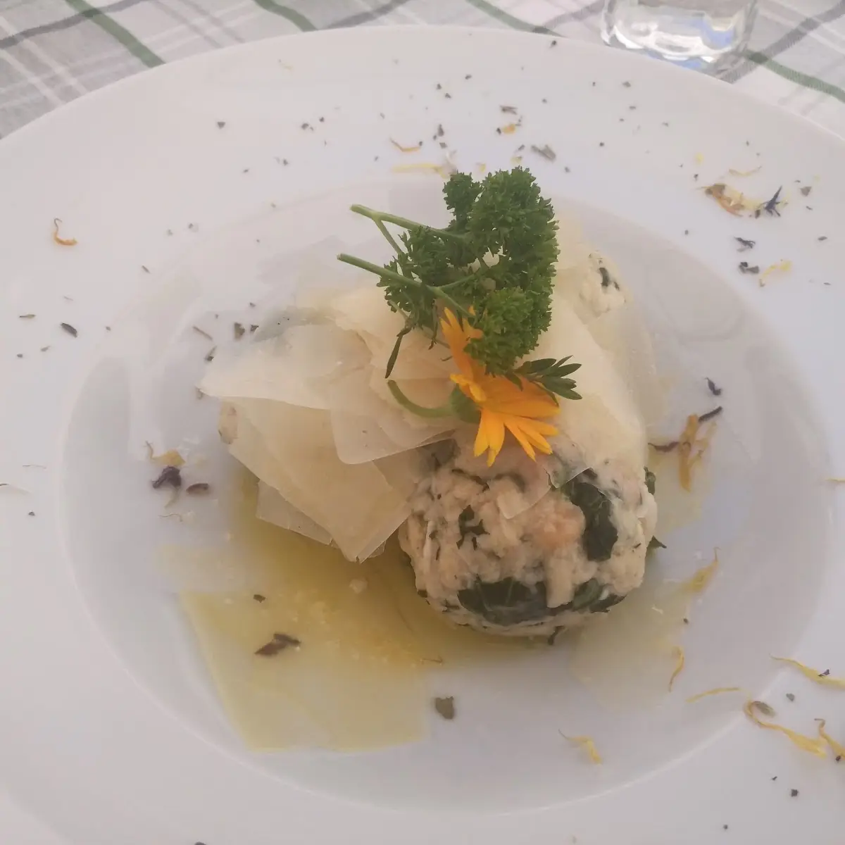 Spinat-schafskäse-knödel