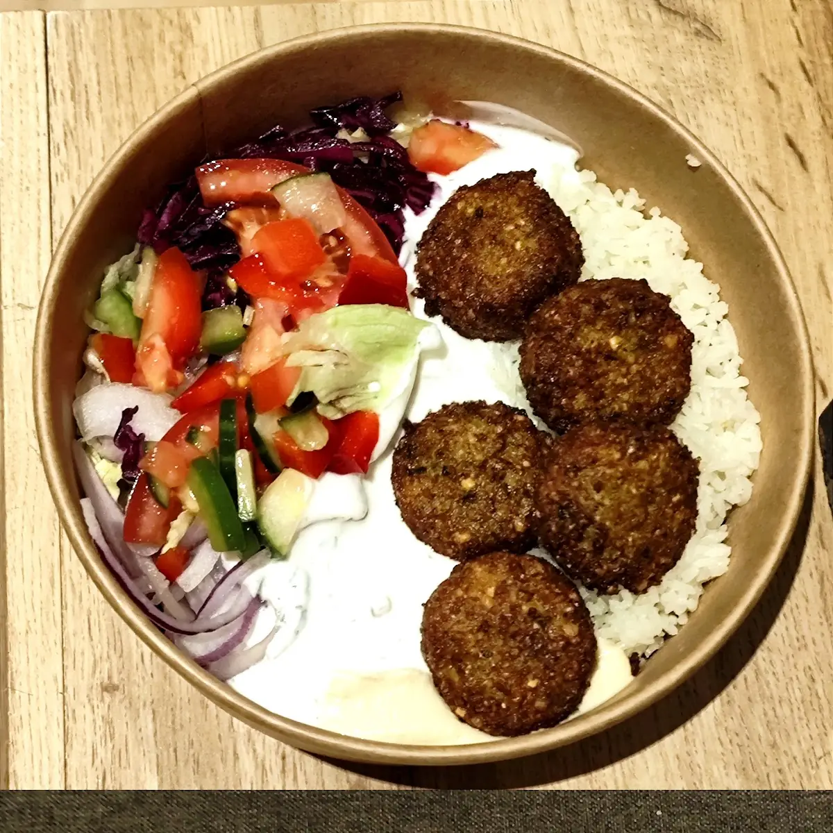 Falafel-bowl Mit Haydari Sauce