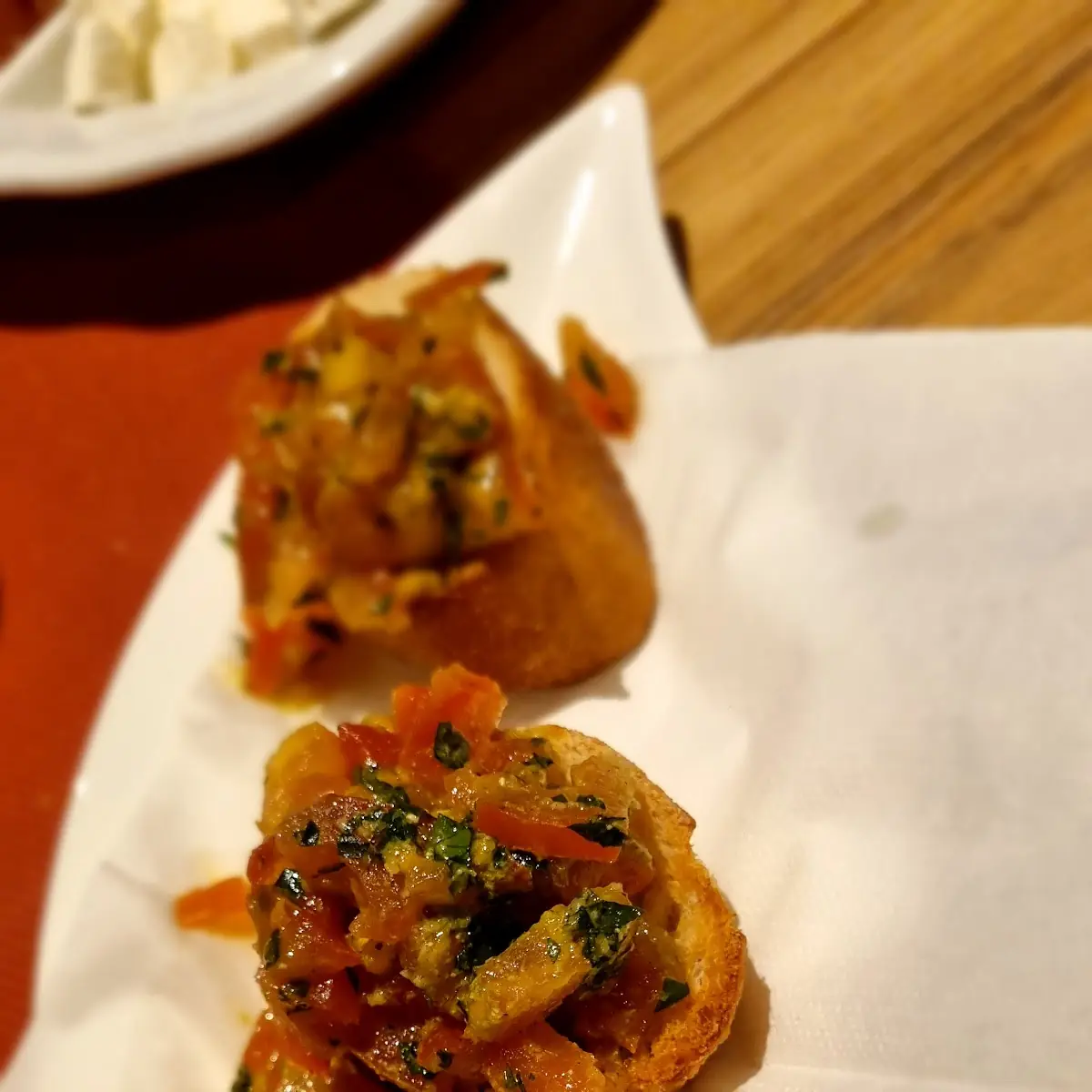 Bruscetta Tomate Pesto