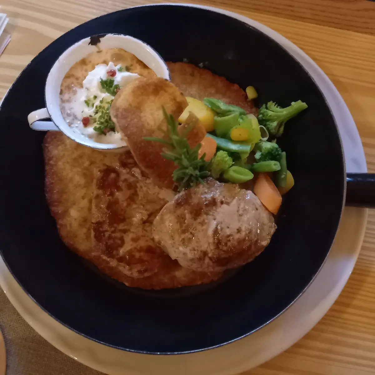Tennenrösti Mit Schweinelendchen