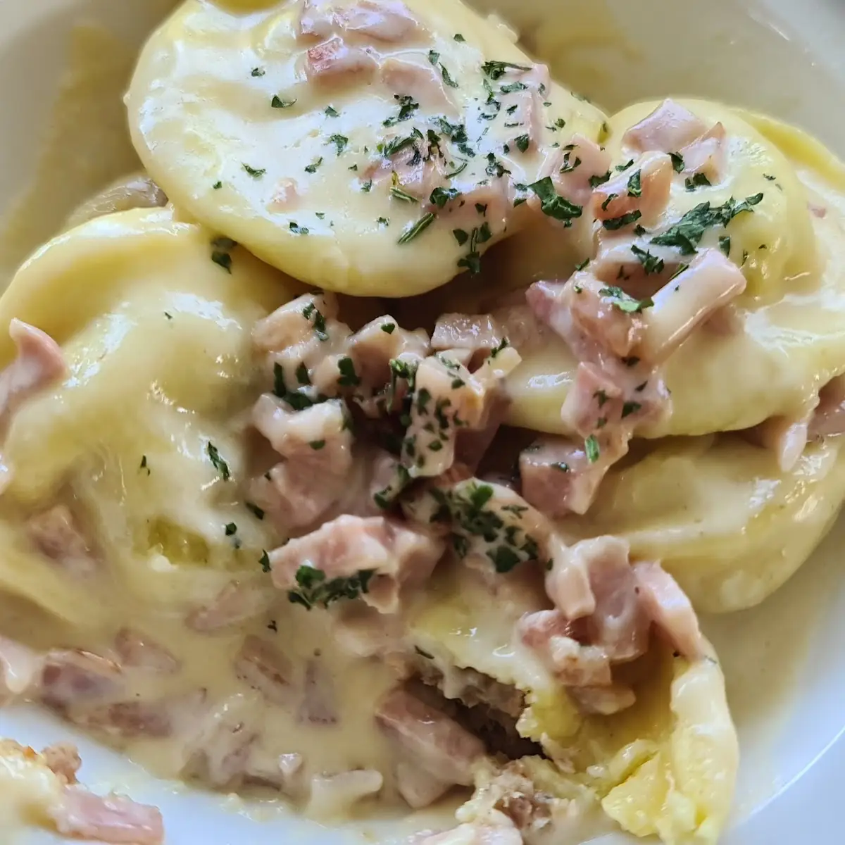 Tortellini Alla Panna