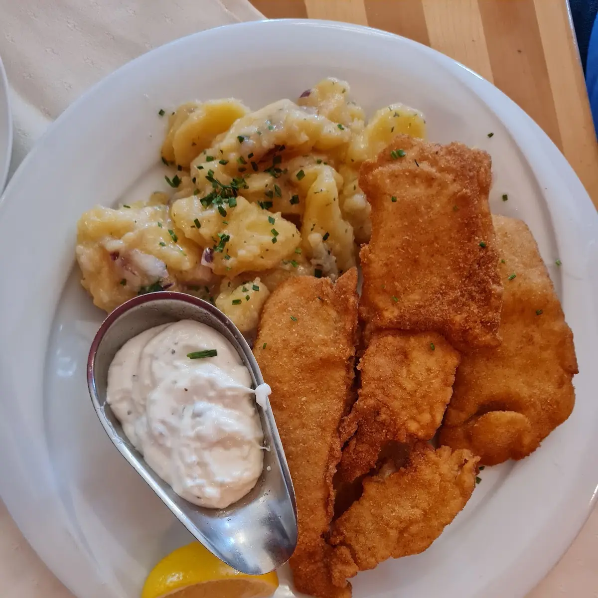 Dorsch Mit Kartoffelsalat