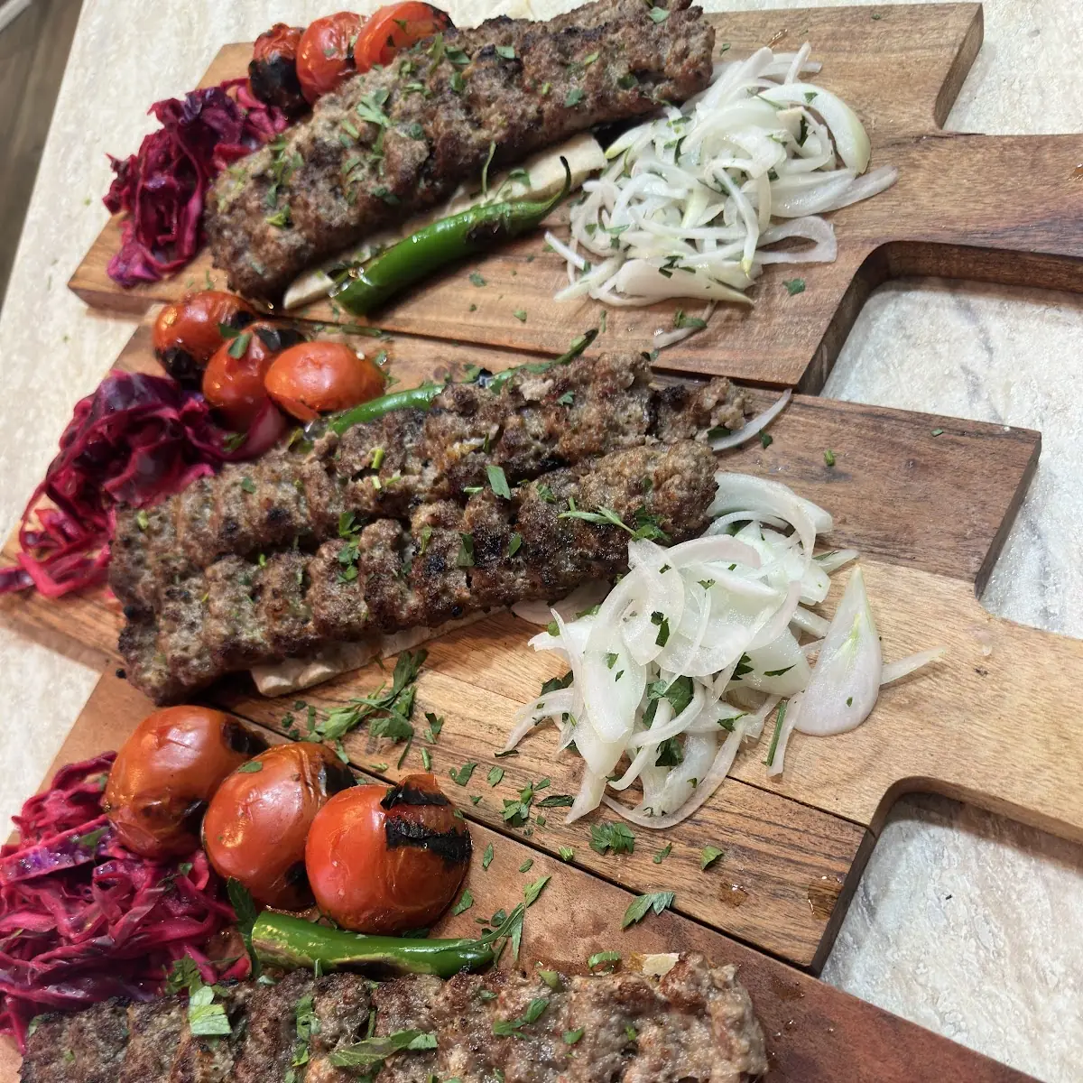 Irakische Kebab-spieße 1 Person Mit Beilage