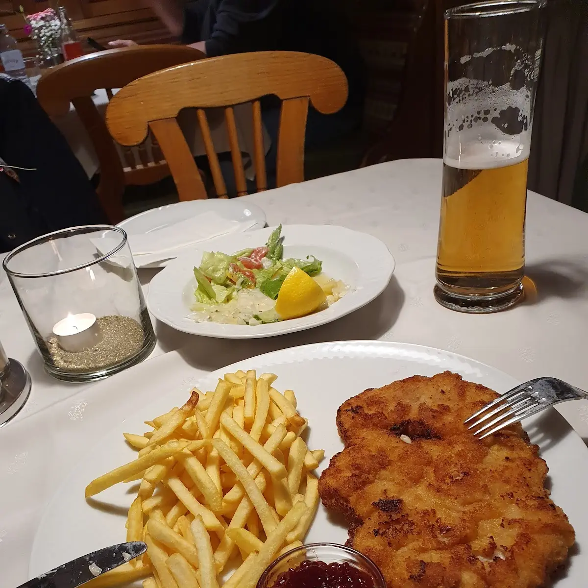 Wiener Schnitzel Mít Pommes Frites