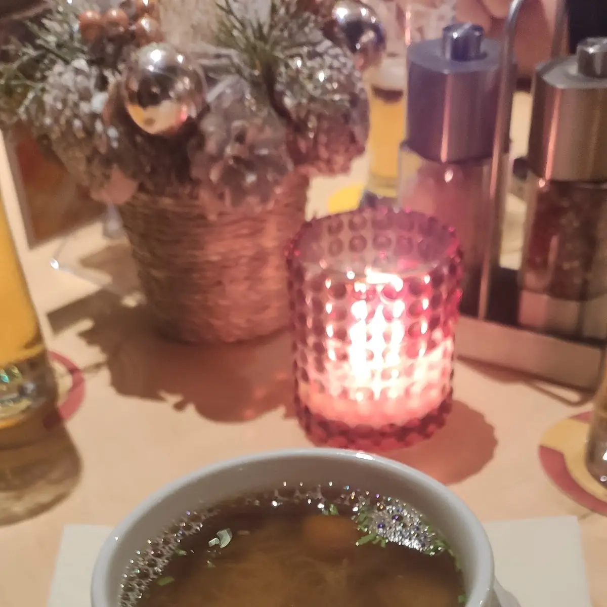 Ant-wiener Suppe