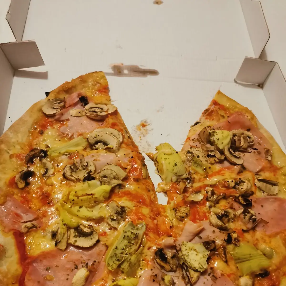 Pizza Capricciosa
