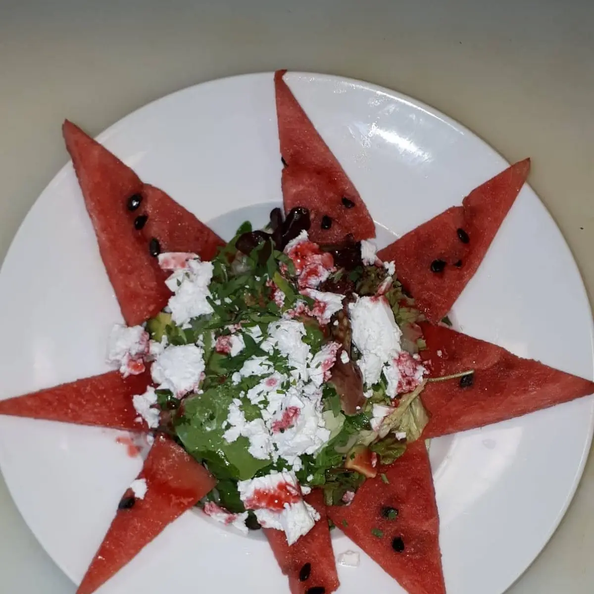 Salat Mit Avocado Melone Und Fetakase