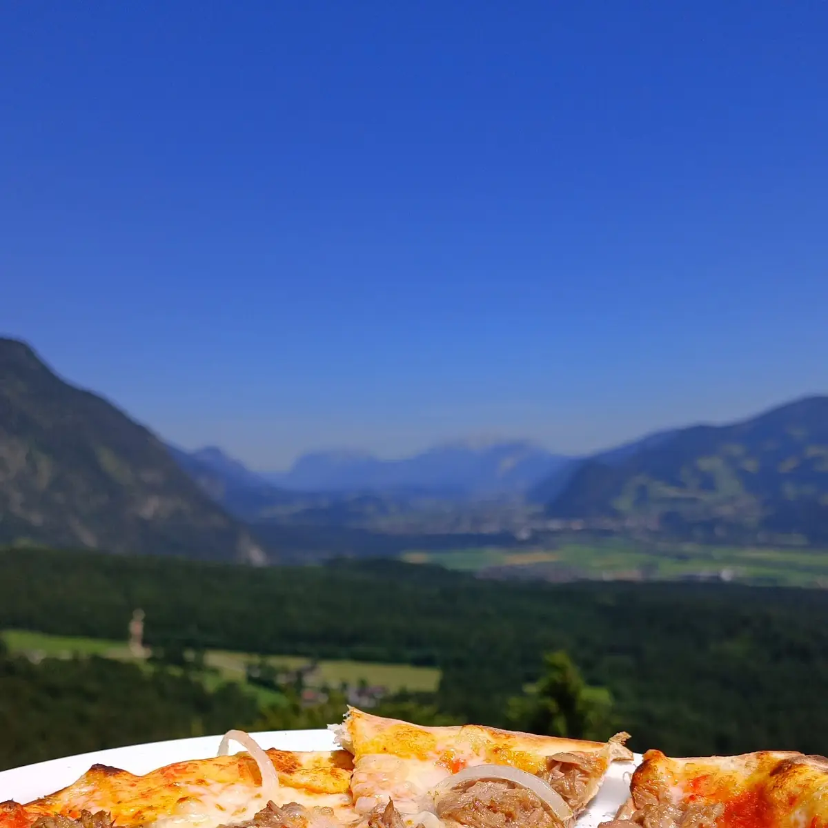 Thunfisch Pizza