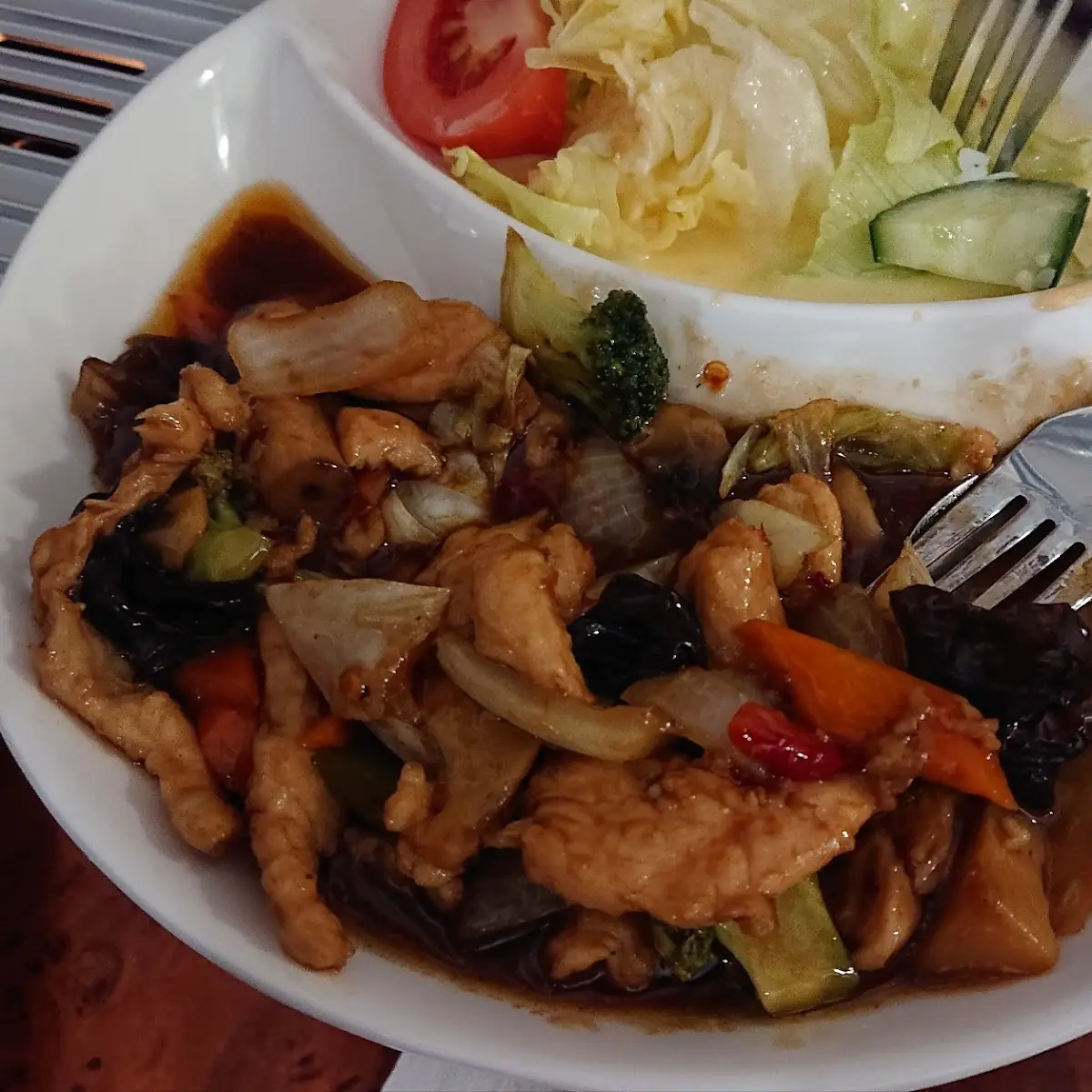 Hühnerfleisch Mit Gemüse