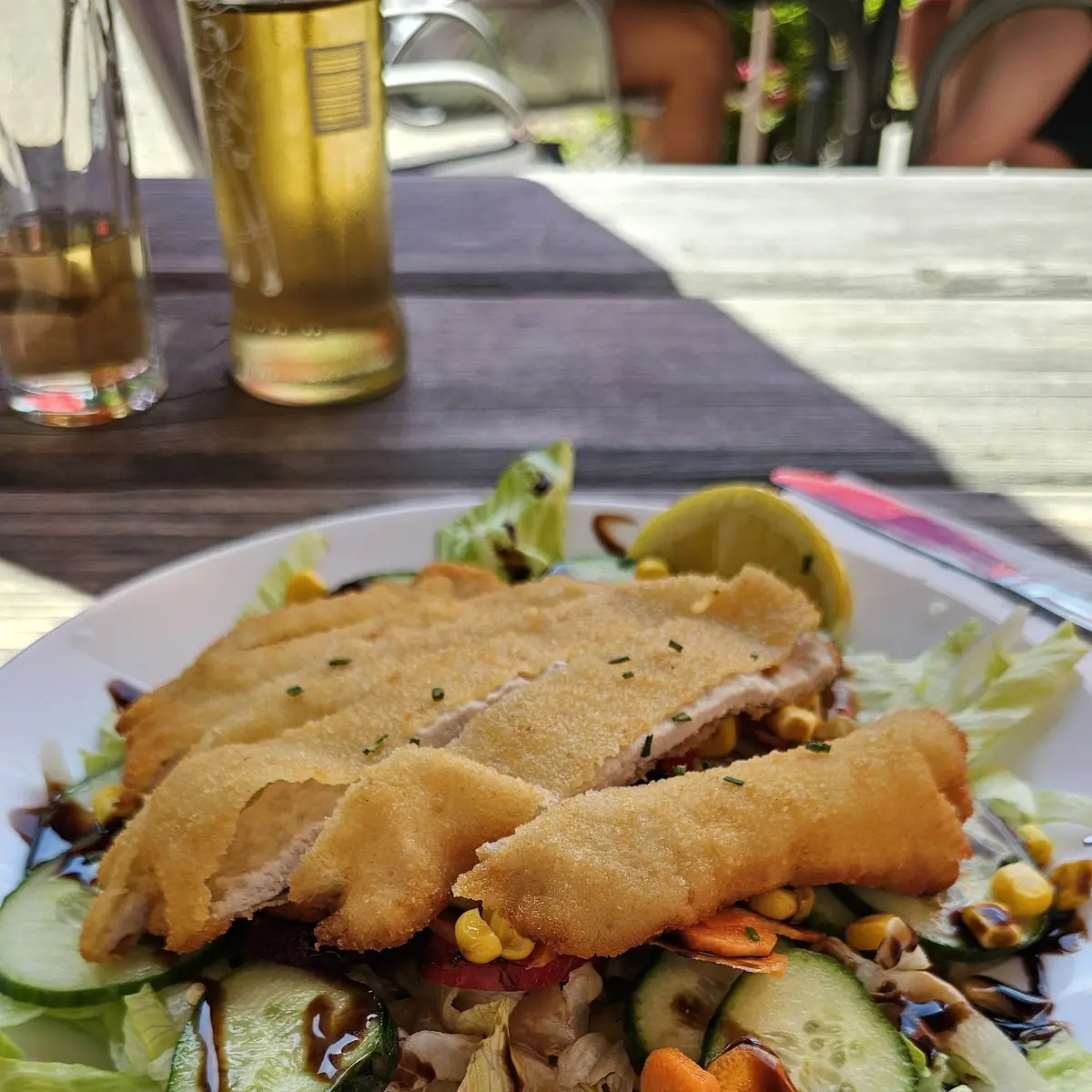 Salat Mit Schnitzelstreifen