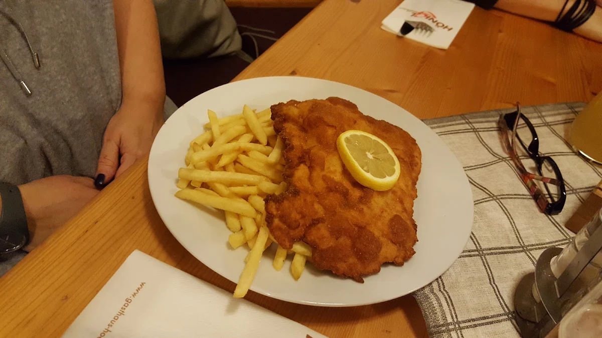 Cordon Bleu Vom Schwein Mit Pommes