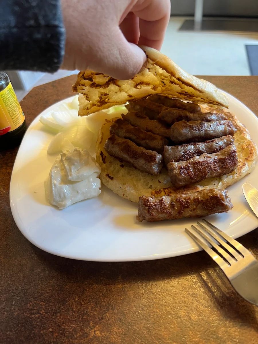 Cevapcici