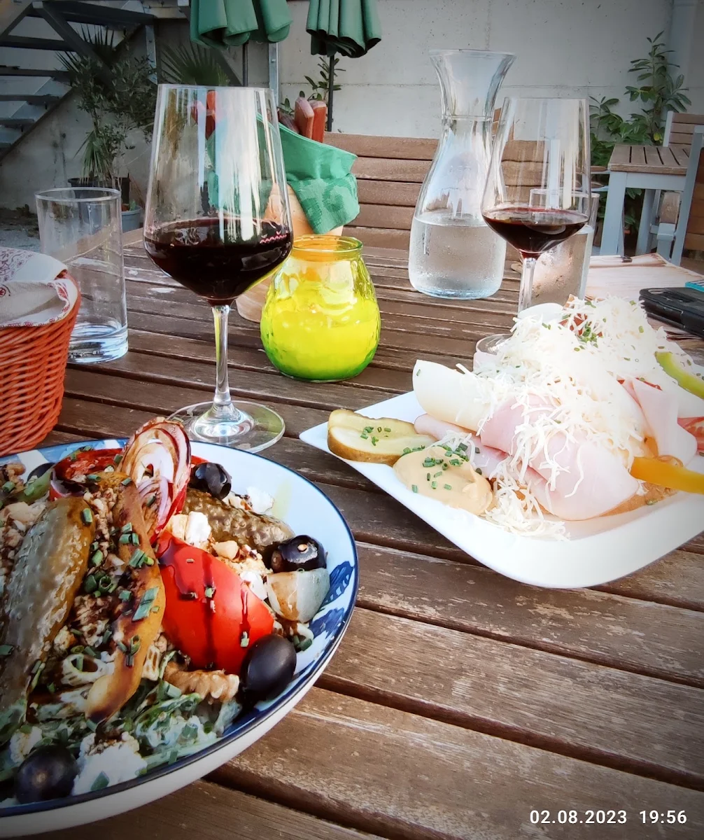 Nudelsalat Mit Thunfisch Und Schafkäse Schinkenbrot Mit Käse