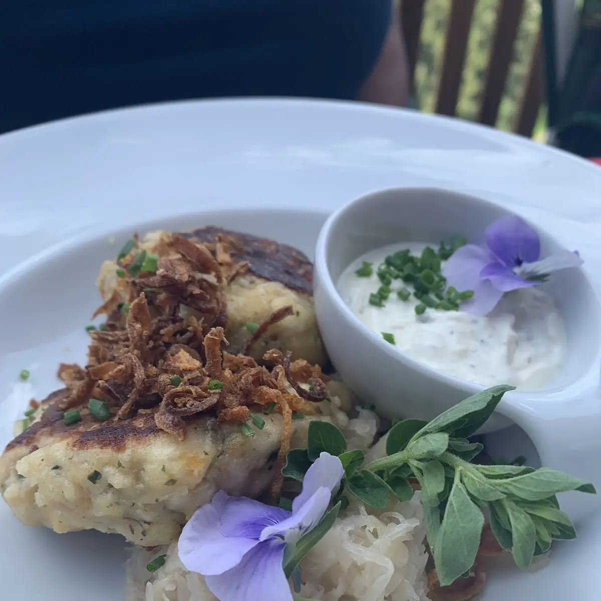 Kaspressknödel Mit Sauerkraut