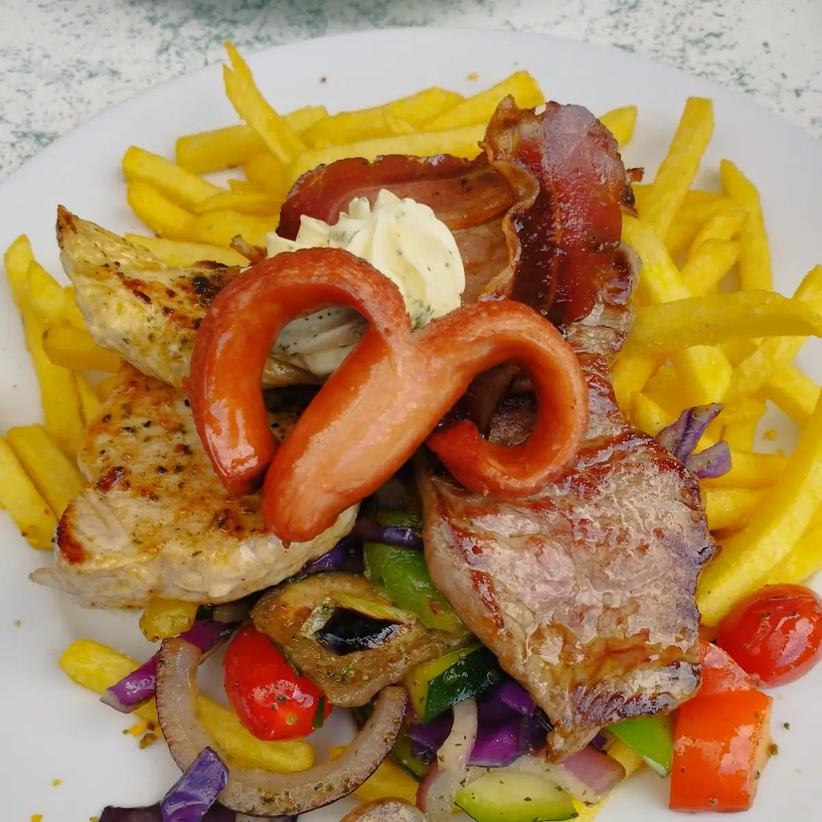 Grillteller Mit Gemüse