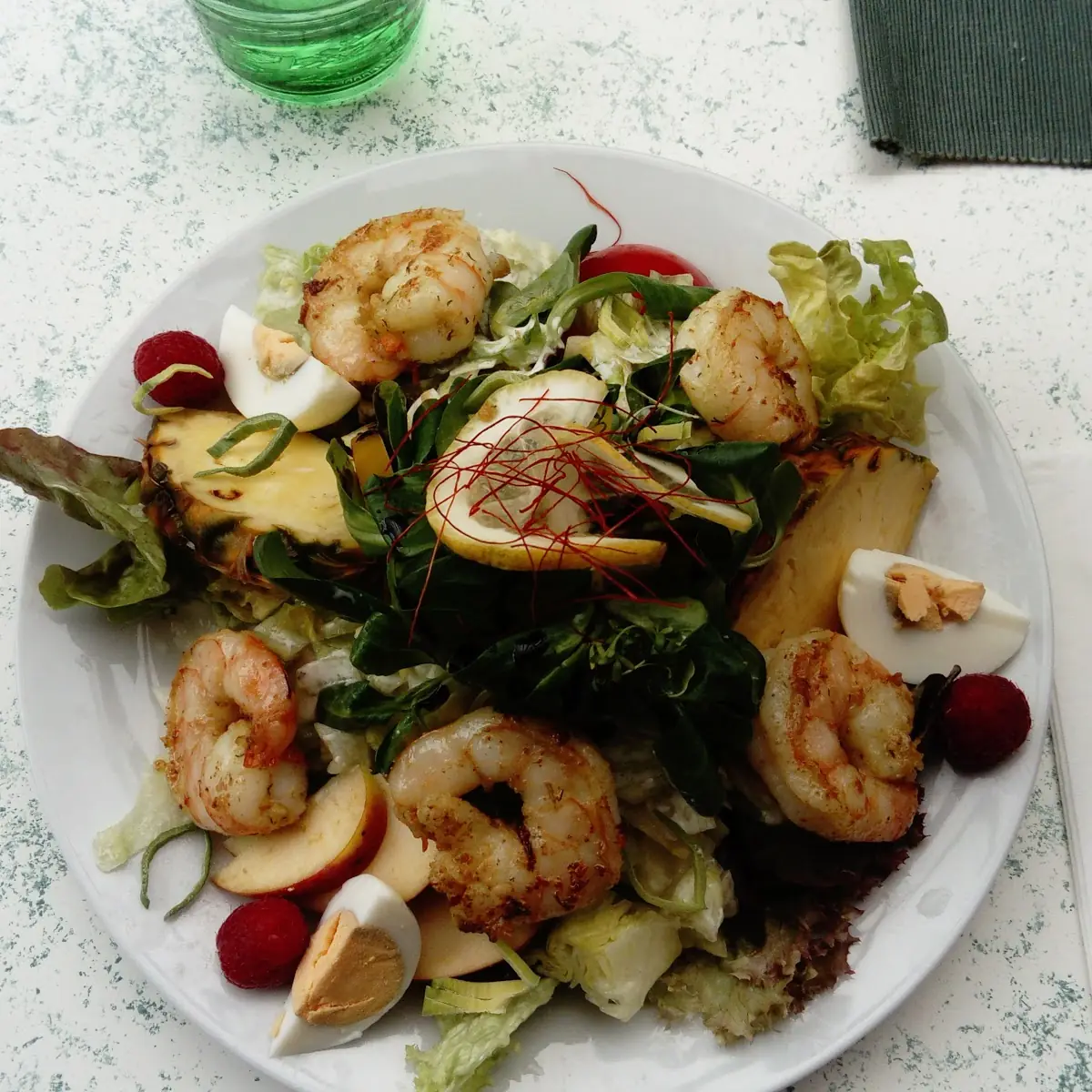 Salad Platter w Pike-Perch Filet