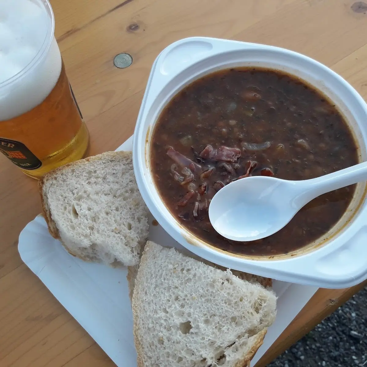 Linsen Mit Speck Beim Mittelalterfest