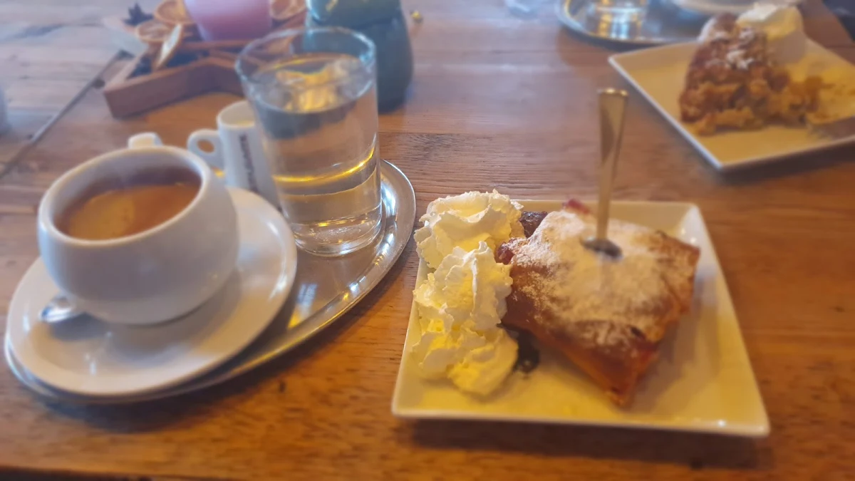 Topfenstrudel