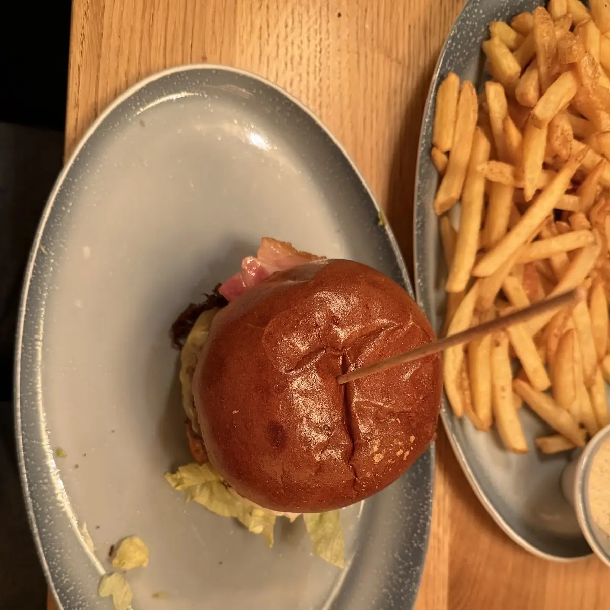 Double Smash Burger Mit Speck Und Zwiebeln