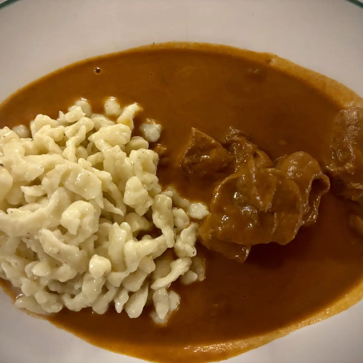 Gulasch Mit Knöpfle