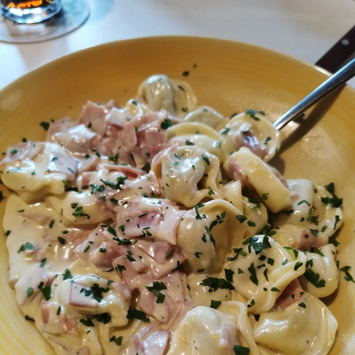 Tortellini In Schinken-oberssauce