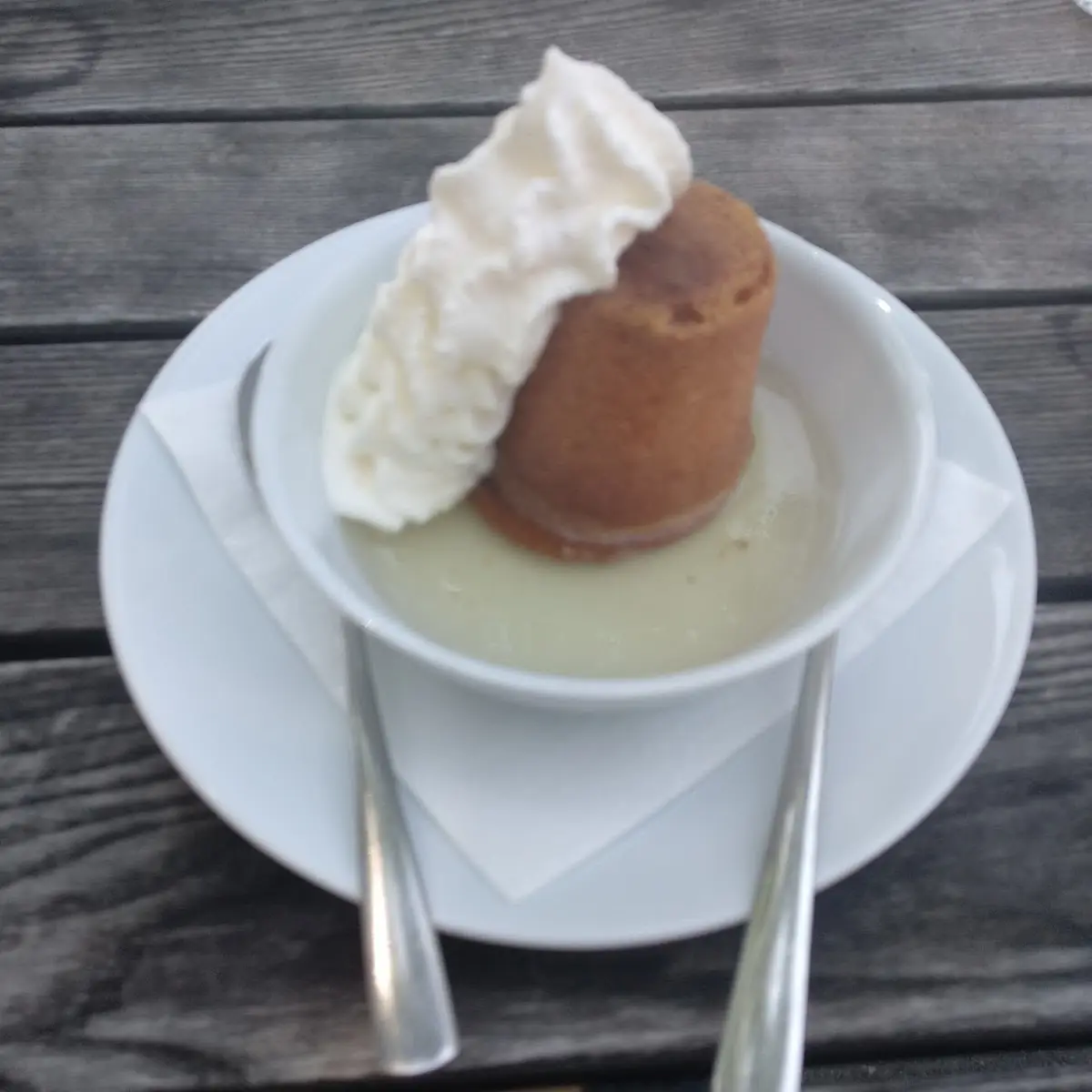 Weingugelhupf