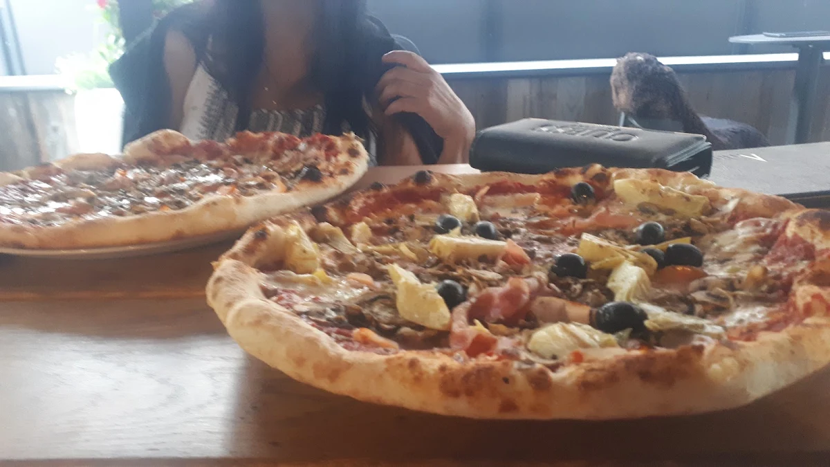 Capricciosa Pizza