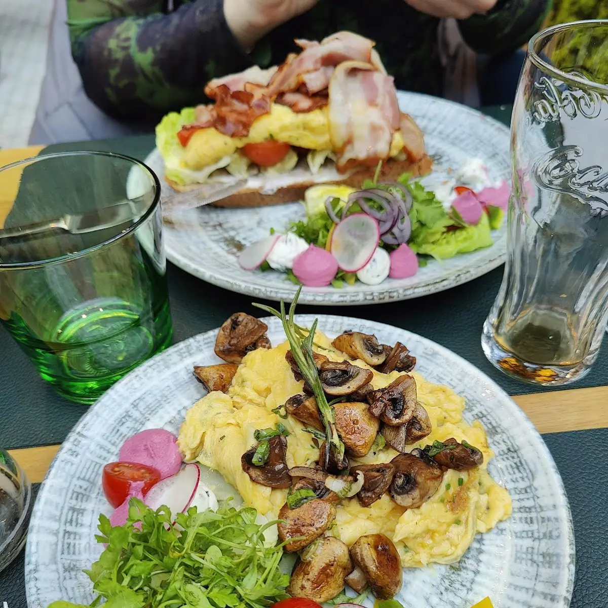 Rührei Mit Pilzen