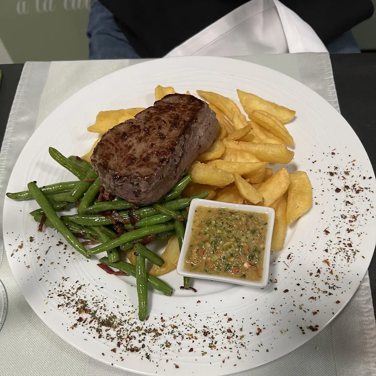 Entrecôte Mit Pommes