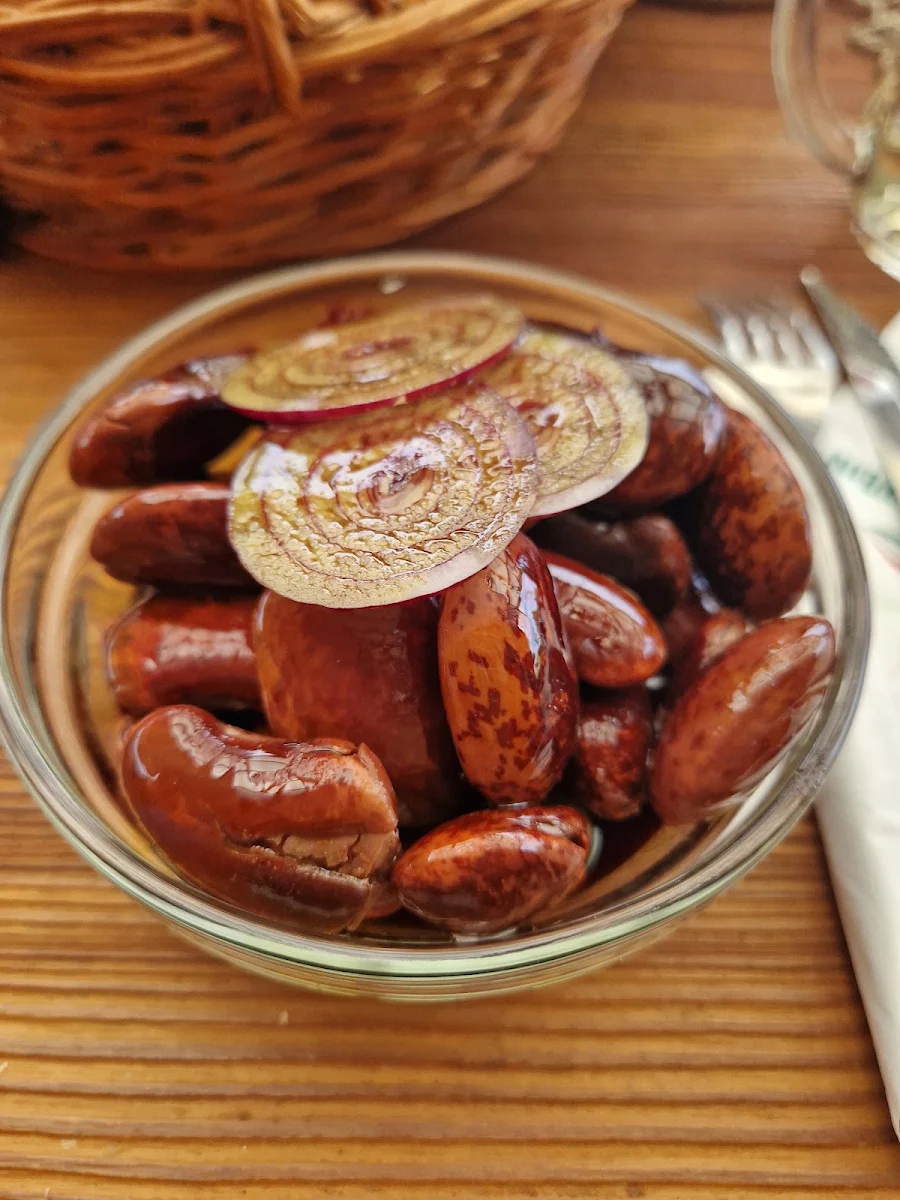 Saures Käferbohnen, Buschenschank Trummer