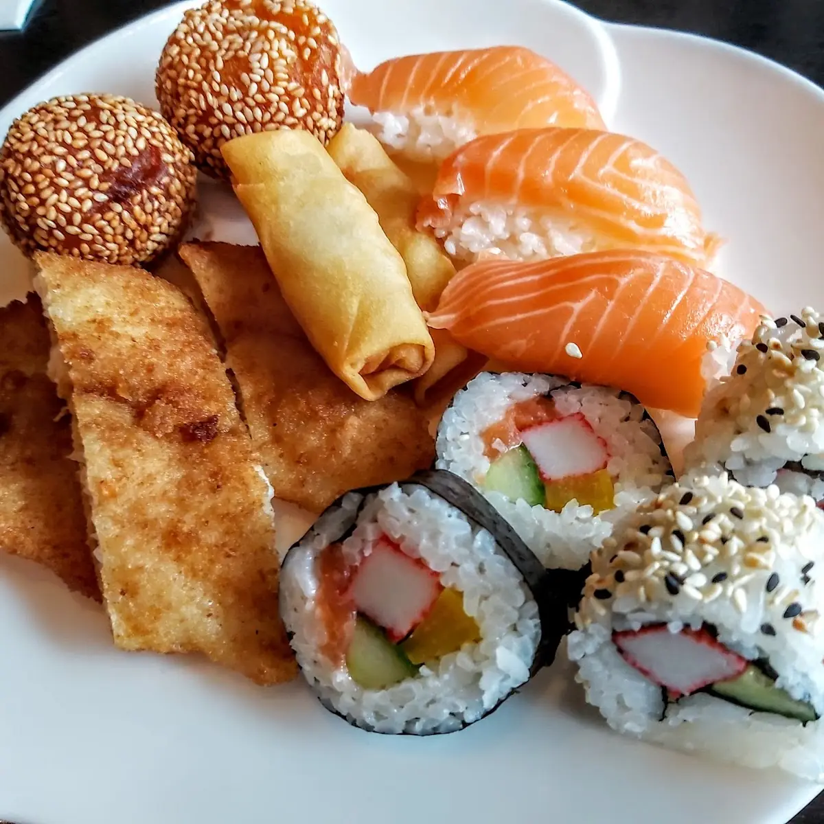 Lachs Maki (6 Stück)