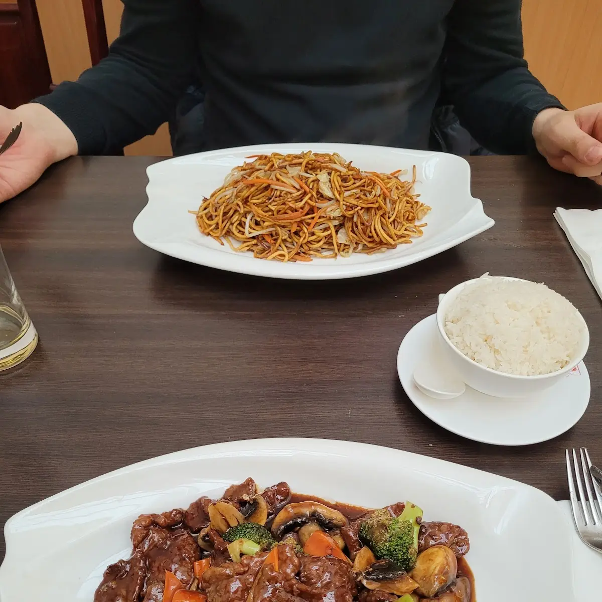 Gebratene Nudeln Mit Gemüse Und Rindfleisch Chop S