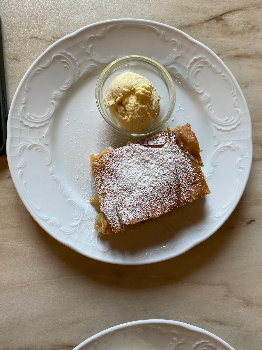 Apple Strudel