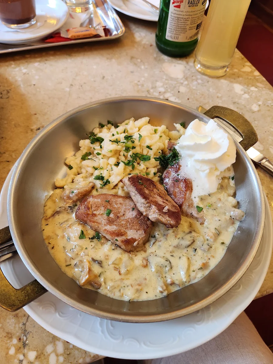 Pilzsauce Und Spätzle