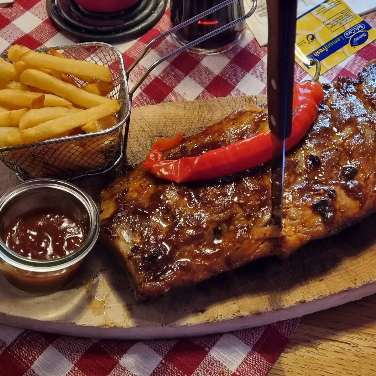Schweinsripperl
