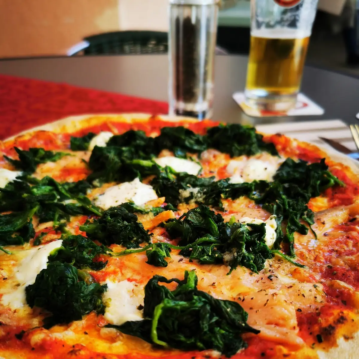 Pizza Spinaci Piu Salmone