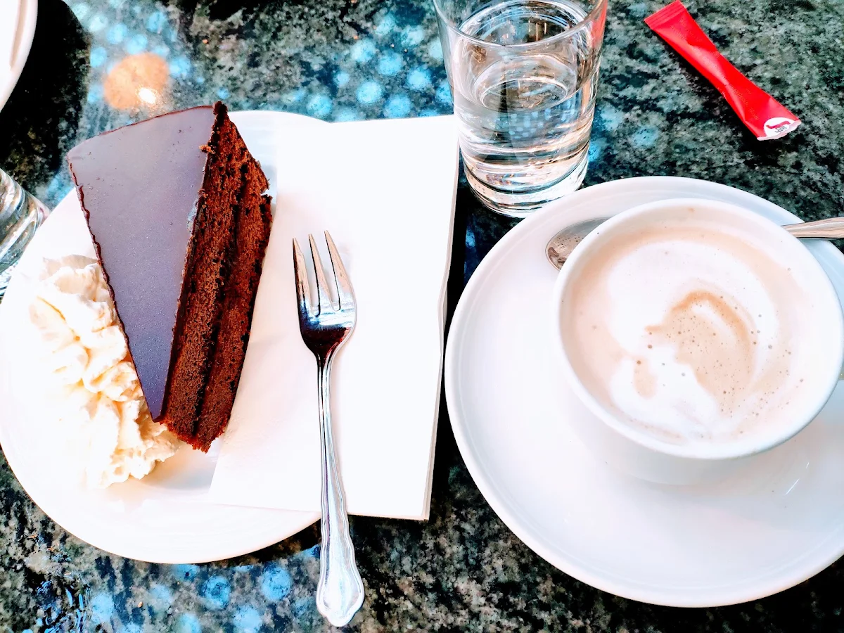 Sachertorte Café Melange
