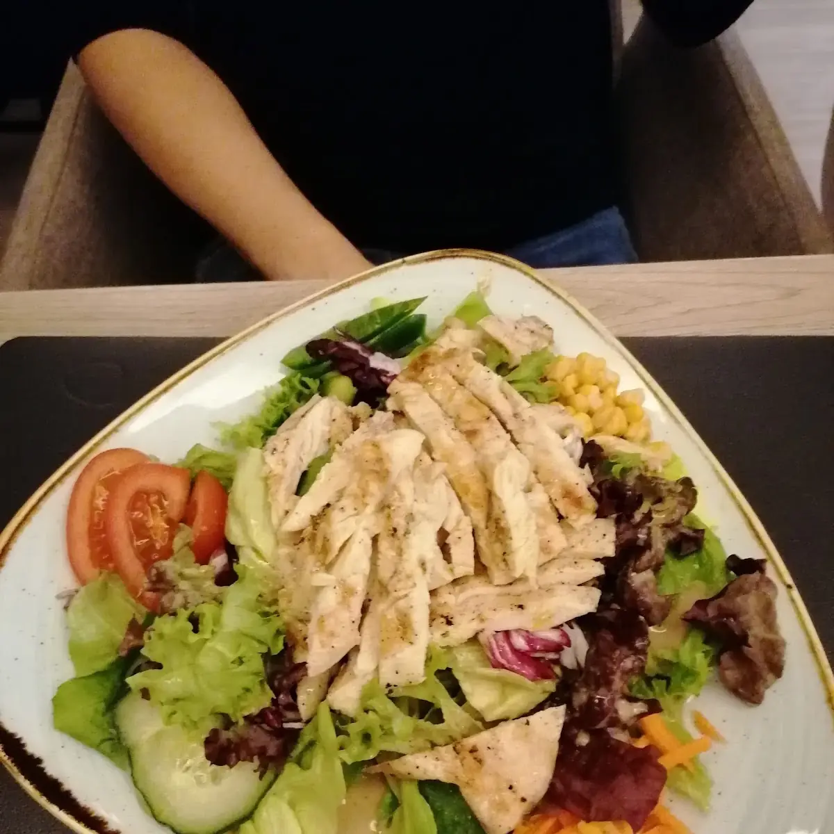 Salat Mit Putenstreifen
