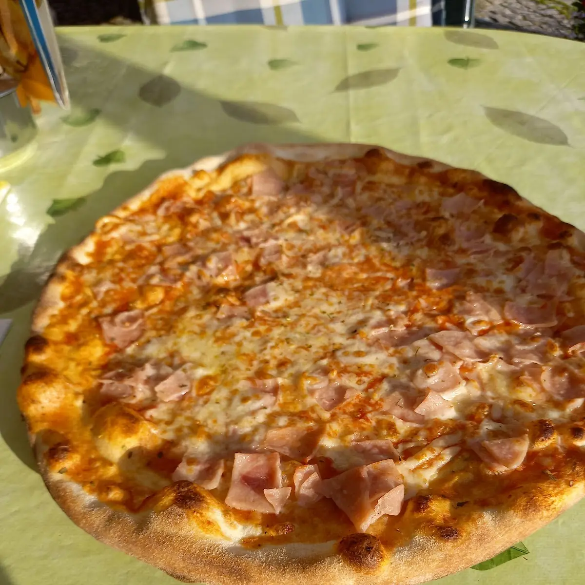 Pizza Ham En Kaas En Oregano