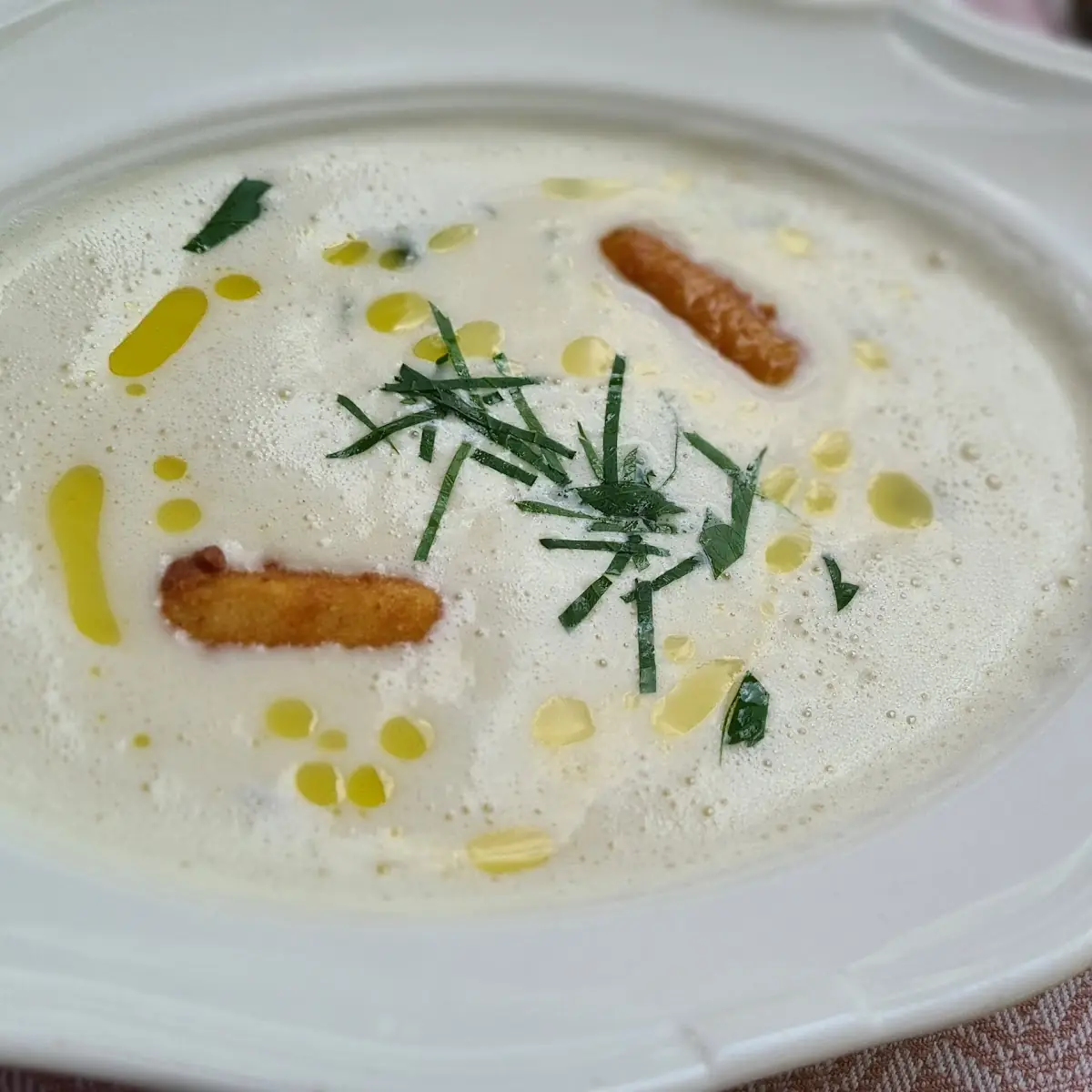 Spargelsuppe