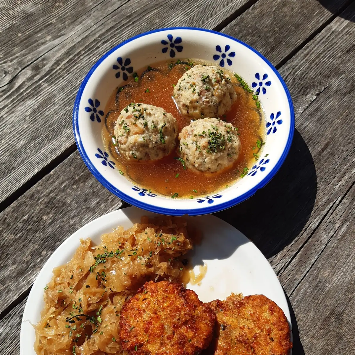 Kasknödl Mit Sauerkraut Tiroler Knödel In Suppe