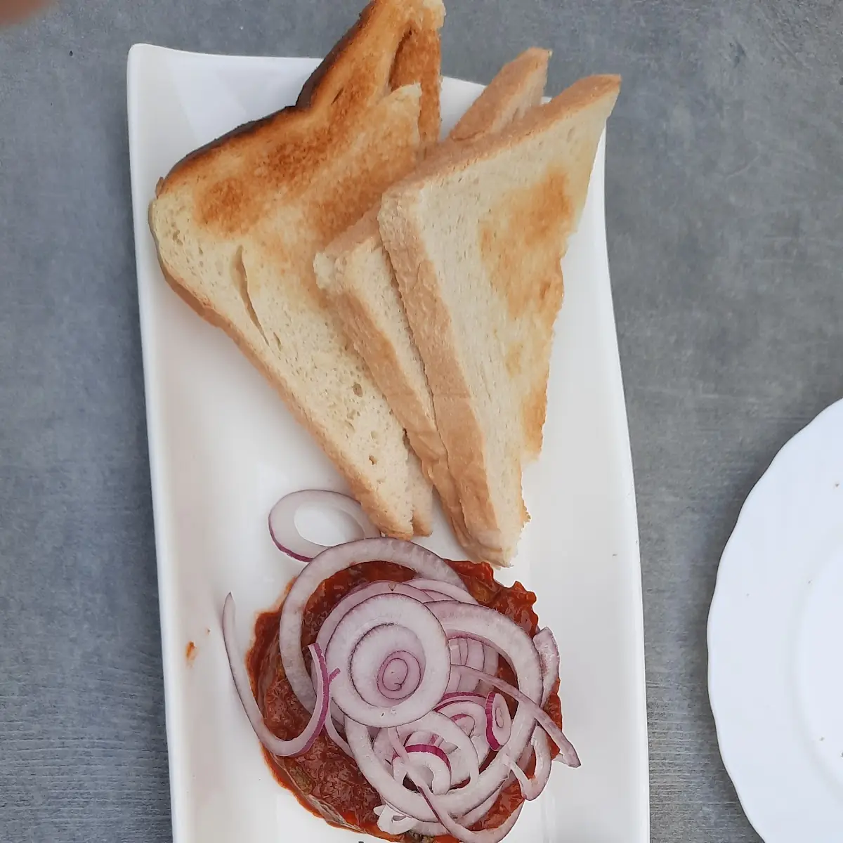 Beef Tartare Klein